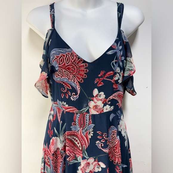 Lulus Floral Navy Maxi Dress - Picture 6 of 11